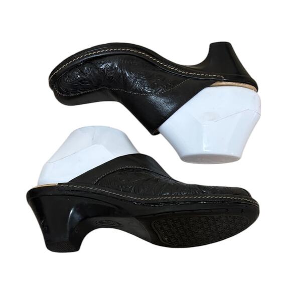 Sofft Clogs Women 7.5 Black Tooled Leather Western Slip On Casual Boho‎ 1009401 - Picture 4 of 9